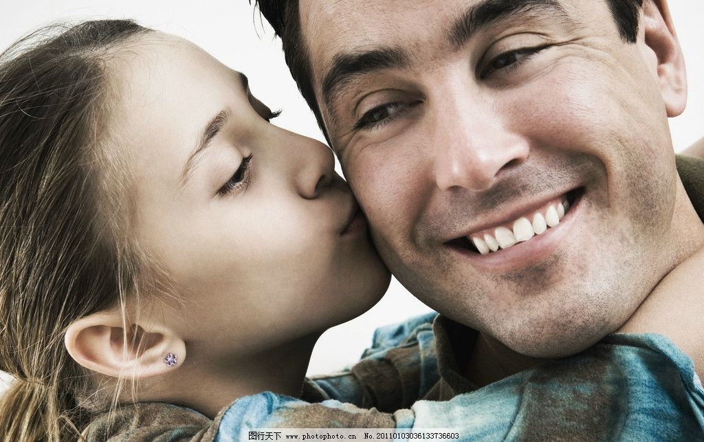 父亲和女儿图片