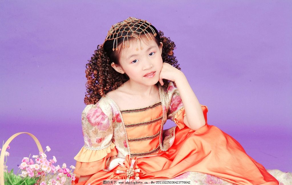 小美女 艺术照 摄影 幼儿 宝宝 天真 活泼 可爱 小孩子 小女童 儿童